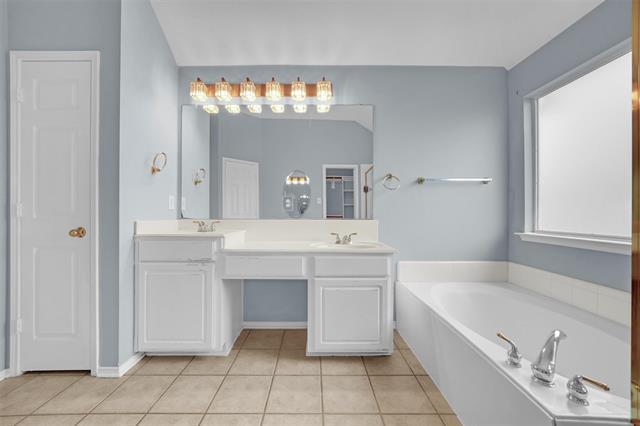 Building Photo - 1970 Garrison Way