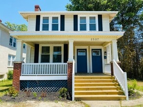 Building Photo - 2507 Seminary Ave