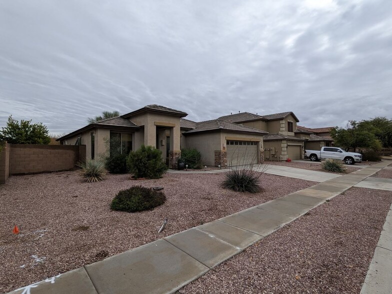 Building Photo - 17955 N 168th Ln