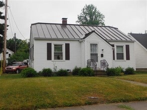 Building Photo - 511 W Will St