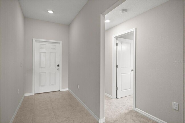 Building Photo - 9261 SW 58th Cir