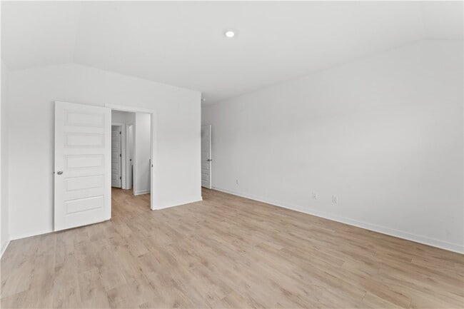 Building Photo - 3060 Laredo Ln