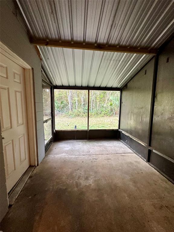 Building Photo - 2427 NW 4th Terrace