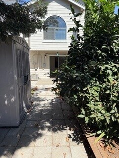 Building Photo - 146 Golden Gate Cir