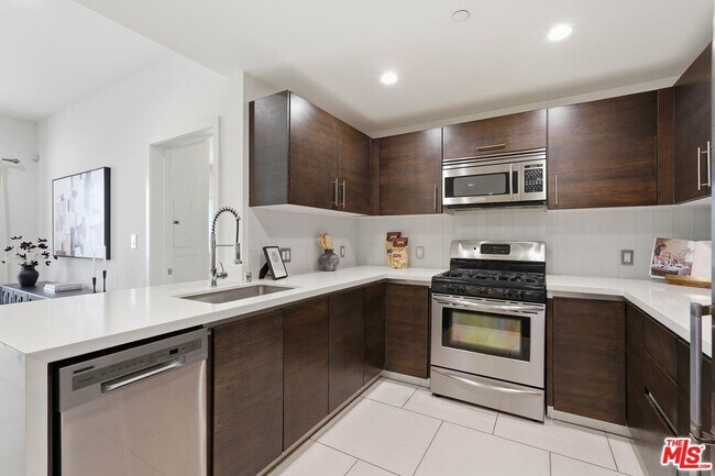 Building Photo - 1700 Sawtelle Blvd
