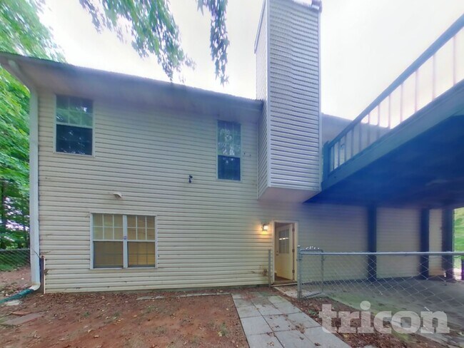 Building Photo - 8870 Mae Ct