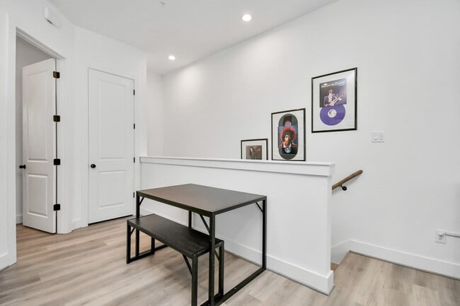 Building Photo - 4610 Indie Hts Ln