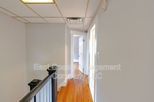 Building Photo - 4231 Berger Ave