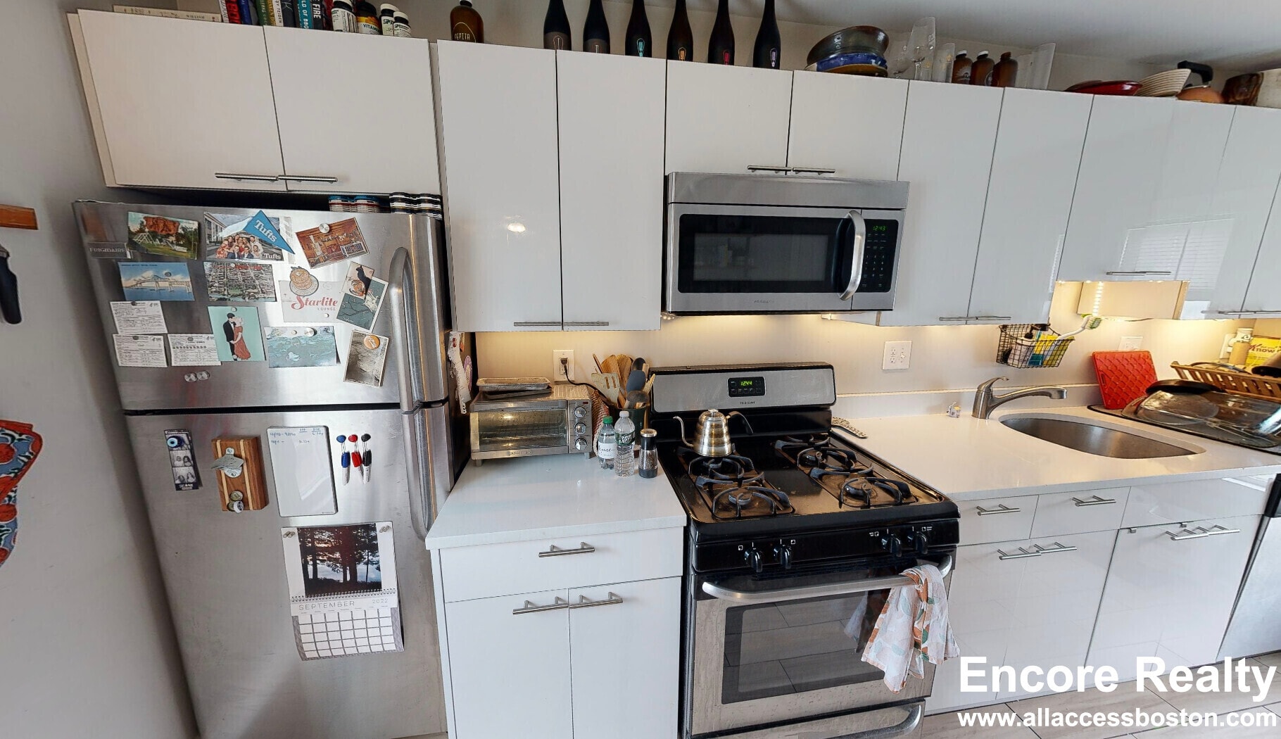 Building Photo - 13 Pleasant St