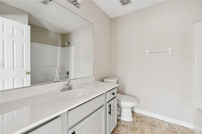 Building Photo - 179 Pearl Chambers Dr