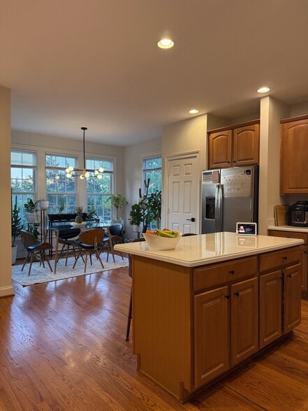 Building Photo - 6933 Stanwick Square