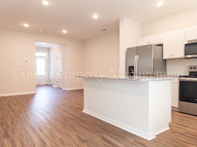 Building Photo - 9044 Laurel Bay Ln