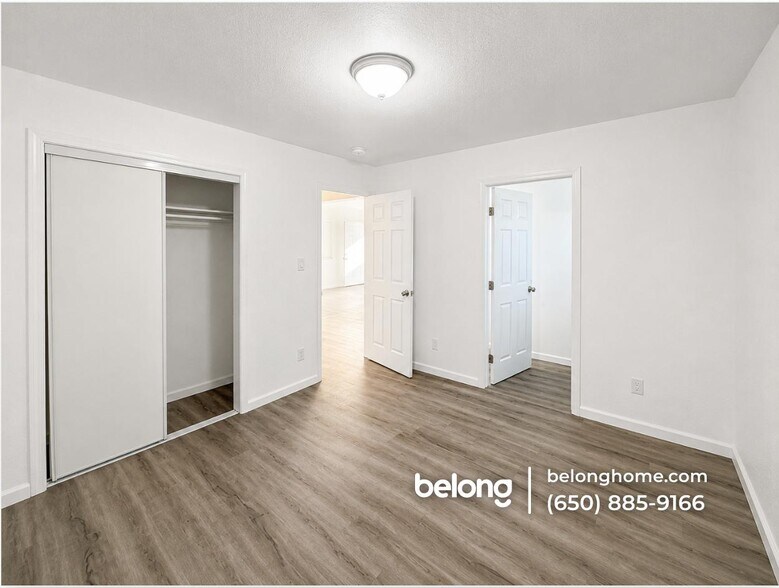 Building Photo - 26792 Clarkford St