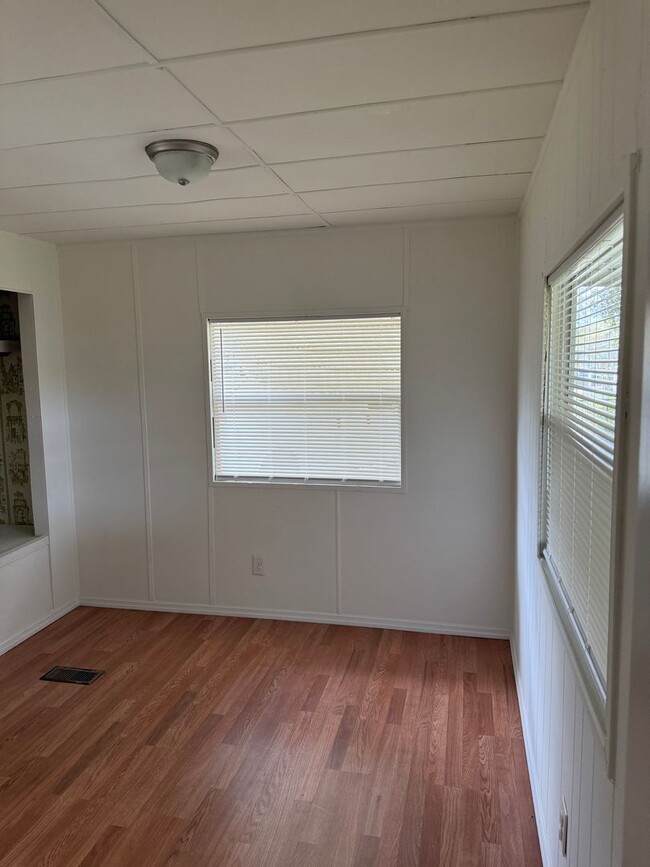 Building Photo - 2 Bedroom, 2 Bath Manufactured Home in Zep...