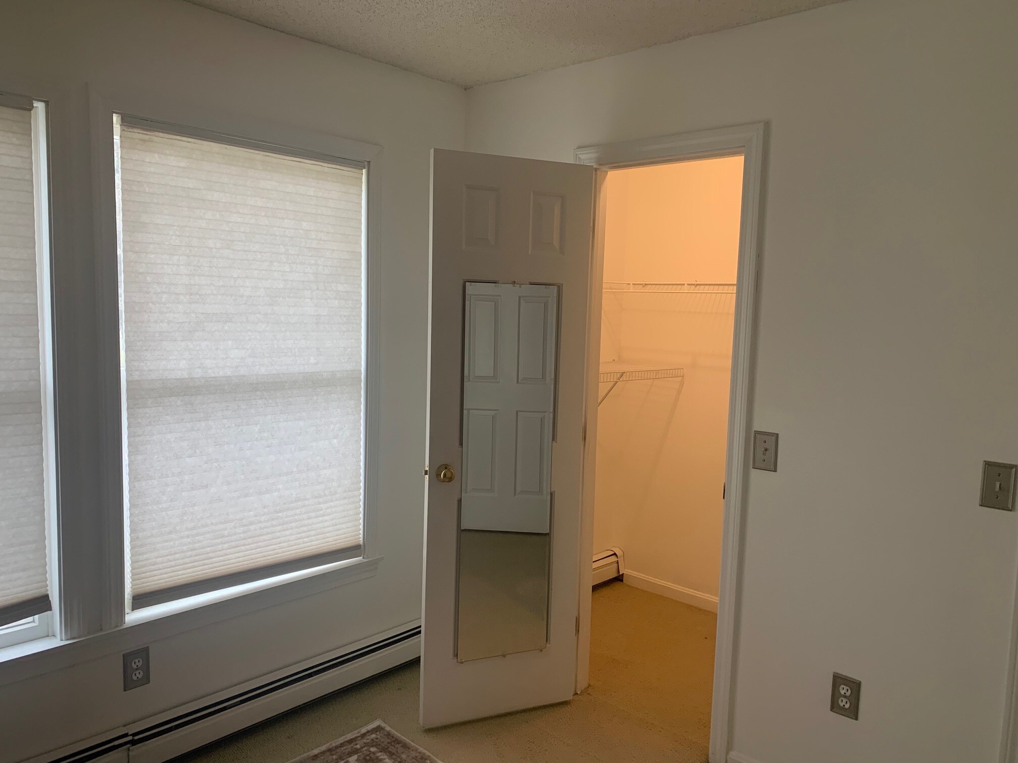 Building Photo - 61 Trotters Way