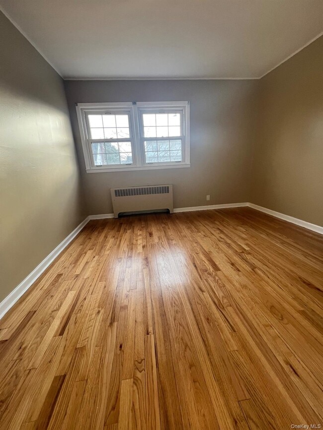 Building Photo - 243 Lee Ave