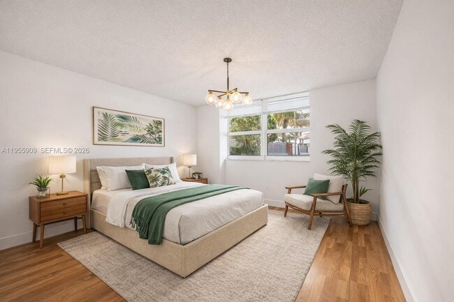 Building Photo - 1155 Brickell Bay Dr