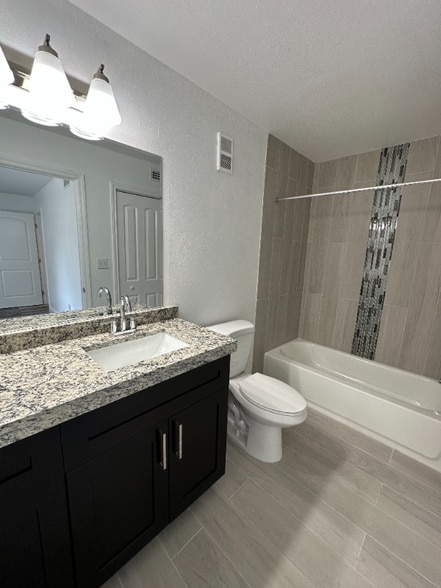 Building Photo - 2341 NW 33rd St