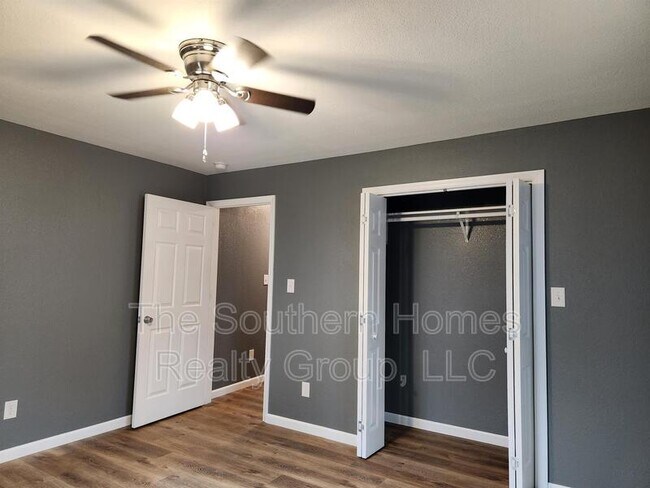 Building Photo - 116 Shryer Rd