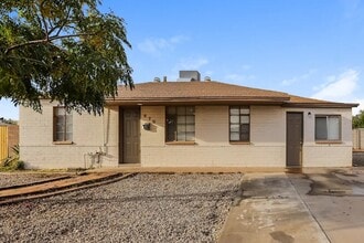 Building Photo - 672 E Buffalo St