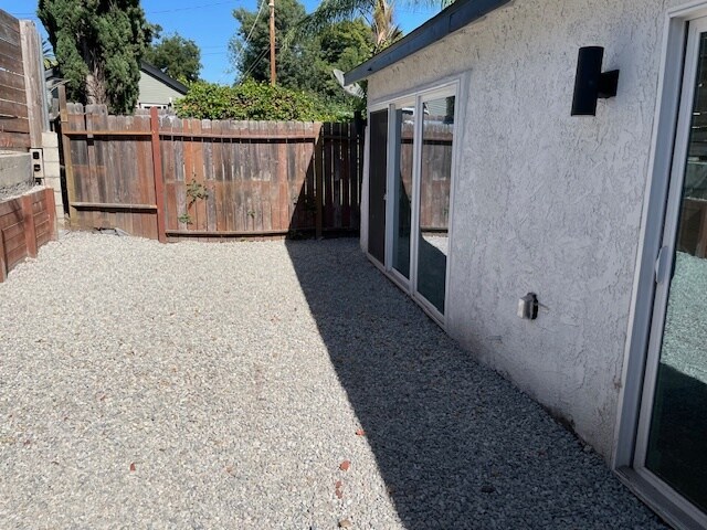 Building Photo - 1211 Neola St