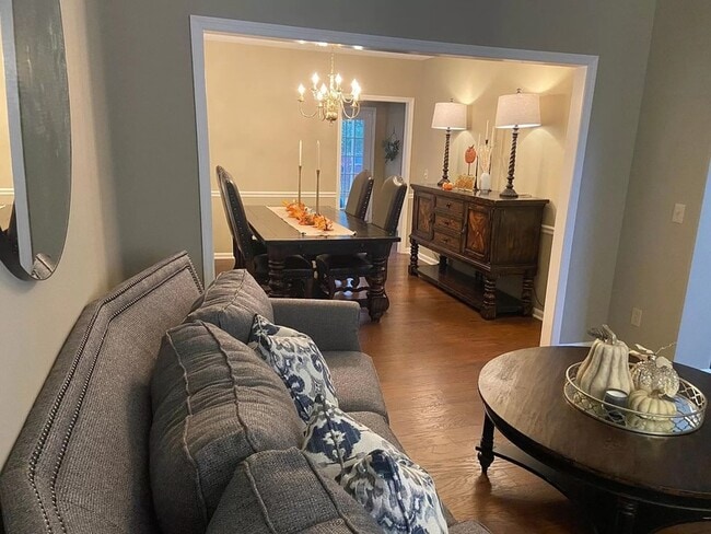 Building Photo - 300 Founders Pointe Blvd