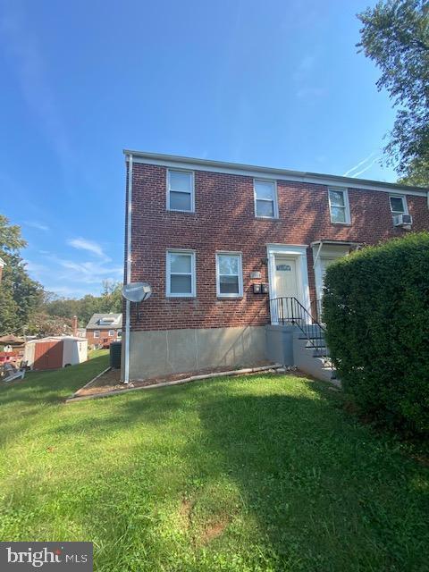 Building Photo - 5715 Simmonds Ave