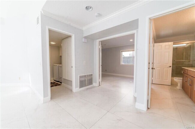 Building Photo - 23971 Frigate Dr