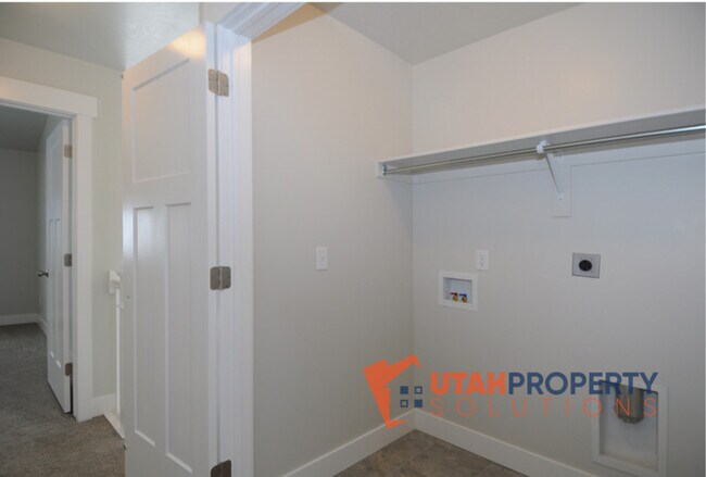 Building Photo - 14801 Garrison Ln