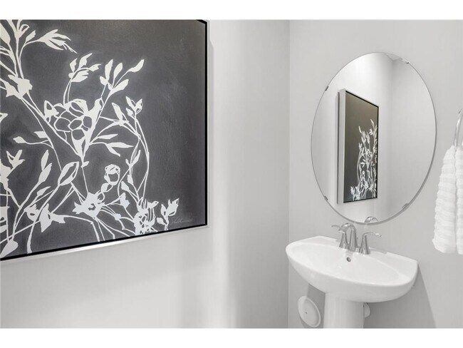 Building Photo - 9365 4th St Ln N