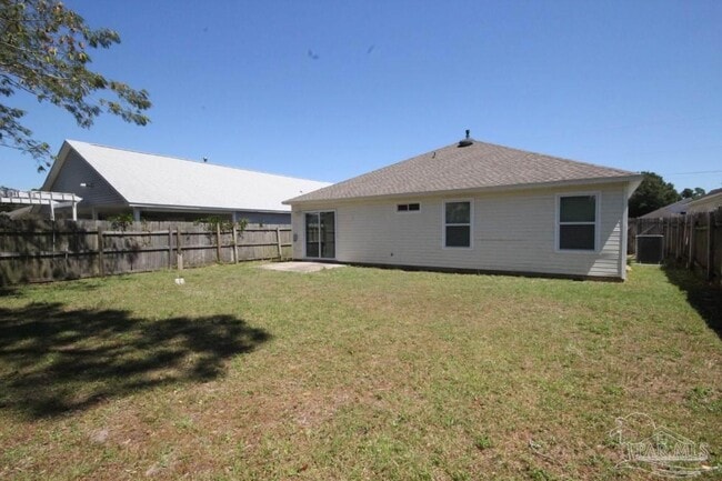 Building Photo - 2437 Gulf Breeze Ave
