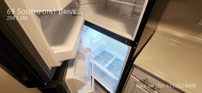 Building Photo - 69 Southpoint Dr