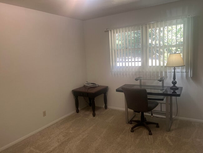 Building Photo - 26553 May St