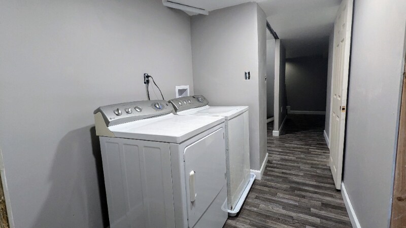 Building Photo - 1048 Parksley Ave