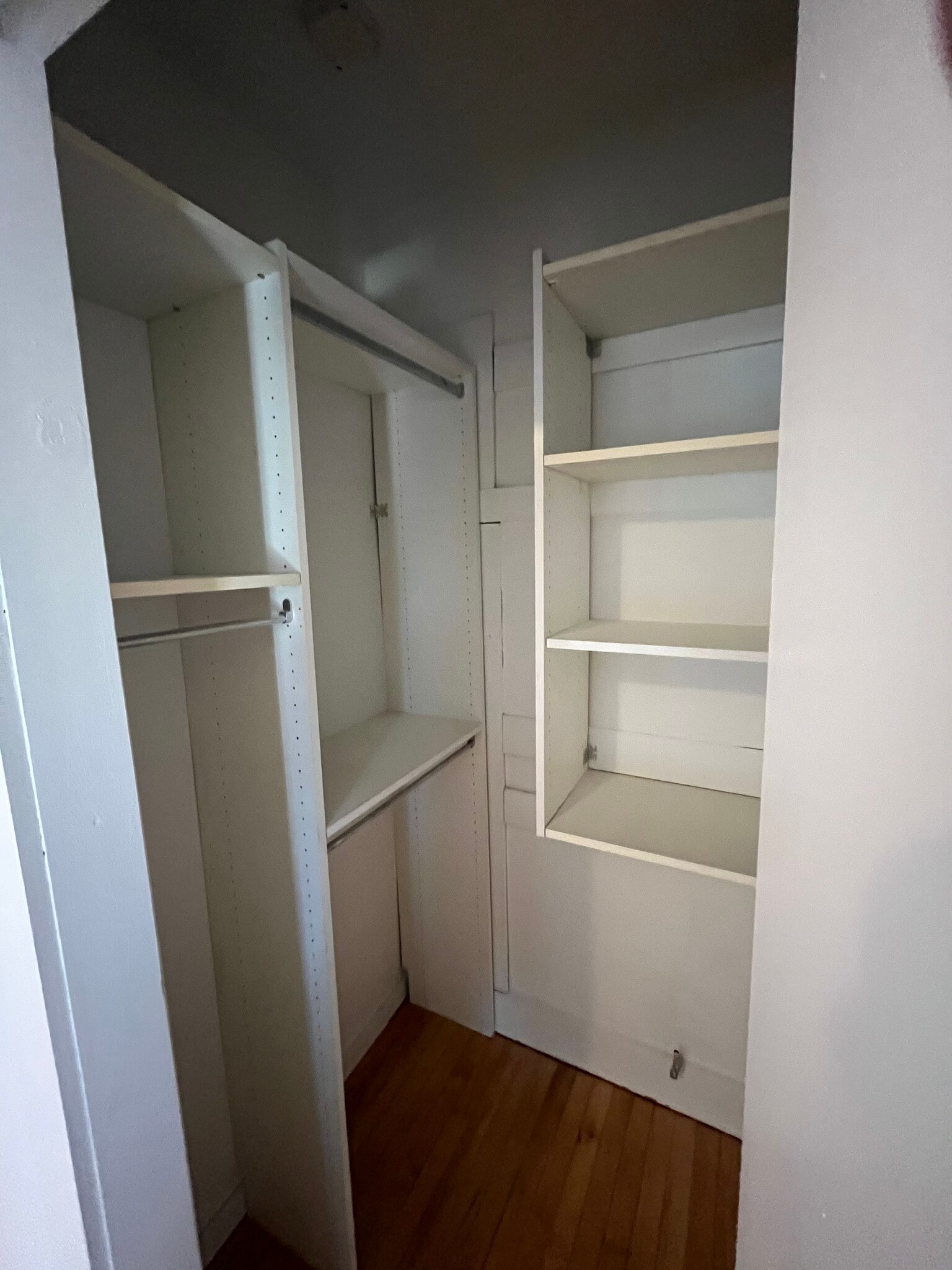 Building Photo - 3040 N Fratney St