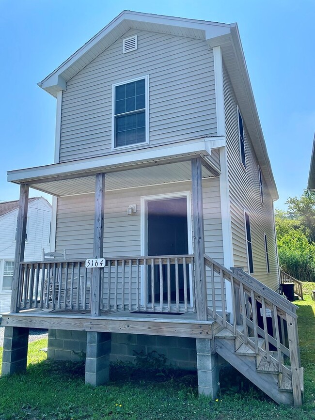 Building Photo - 5164 Main St