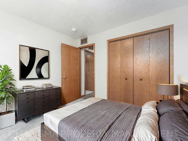 Building Photo - TRANQUIL 2 BEDROOM TWINHOME IN BALTIC, LUX...