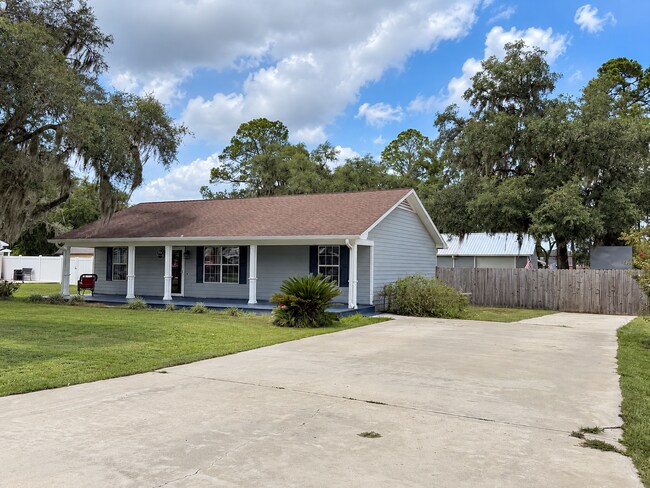 Building Photo - 663 Dallas Cir