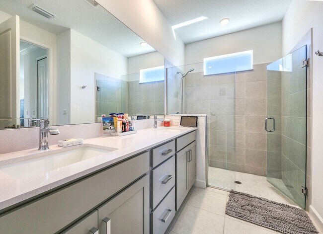 Building Photo - 2322 Antarus Dr NW
