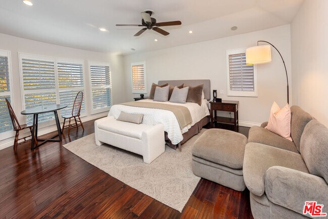 Building Photo - 2319 Bagley Ave