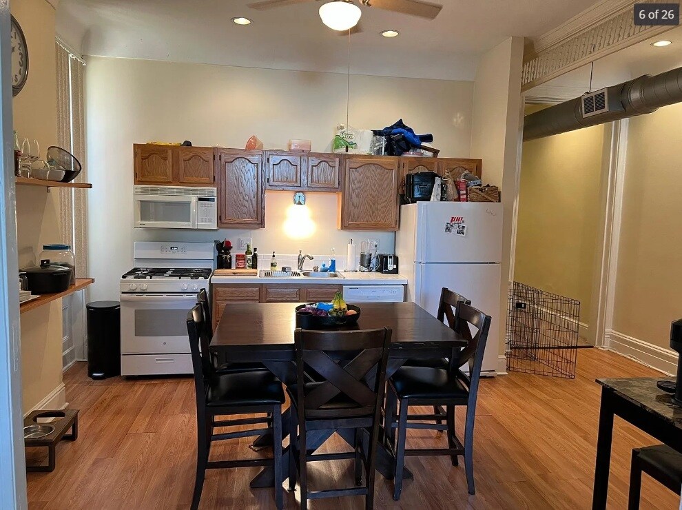 Building Photo - 2306 Sidney St