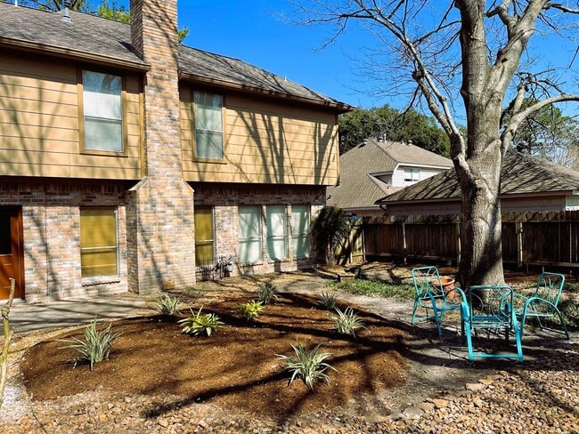 Building Photo - 18315 Cransley Dr