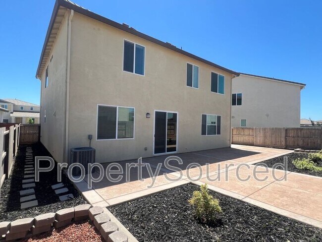 Building Photo - 2957 Mokelumne Ct