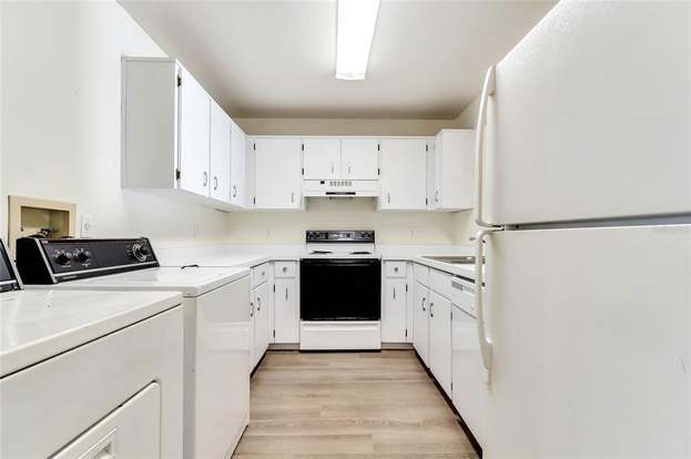 Building Photo - 1605 Tudor Ln