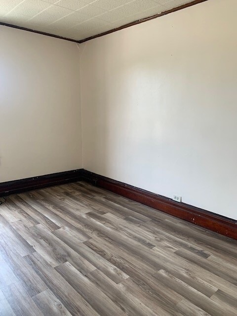 Building Photo - 1290 Richwood Ave