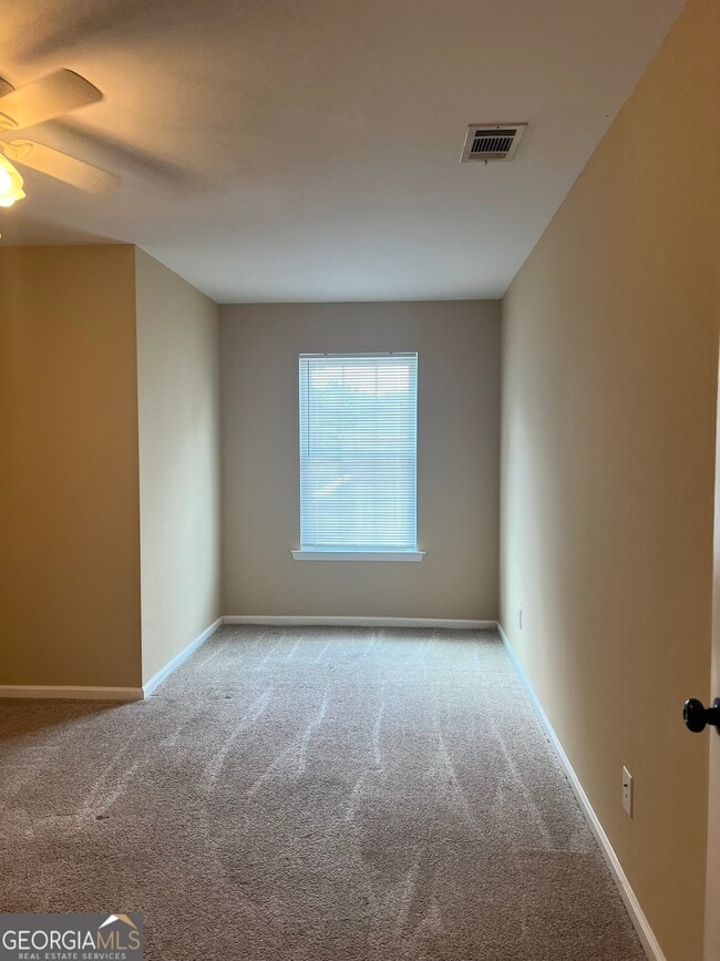 Building Photo - 504 First Down Ct