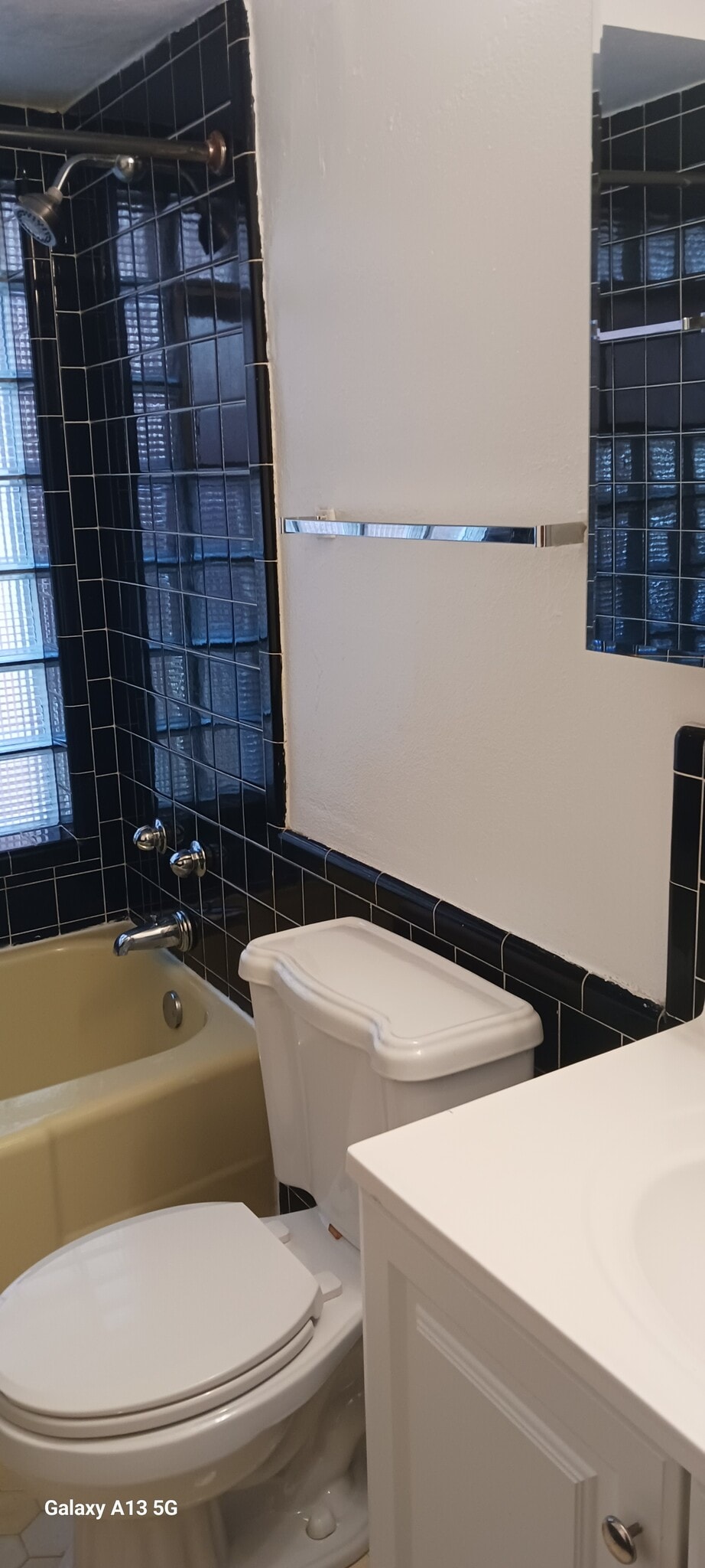 Building Photo - 8804 Riverview Blvd