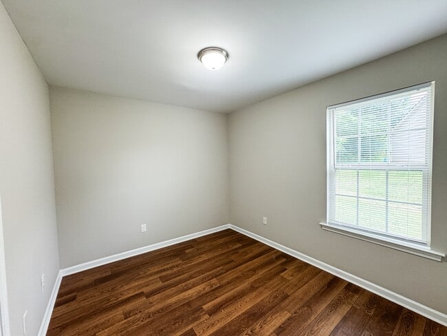 Building Photo - 335 Flat Cove Rd