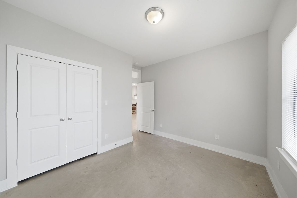 Building Photo - 603 Edgewood St