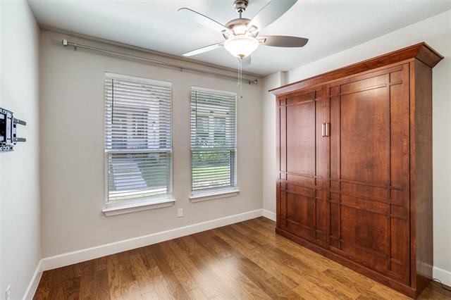 Building Photo - 8218 Laflin Ln